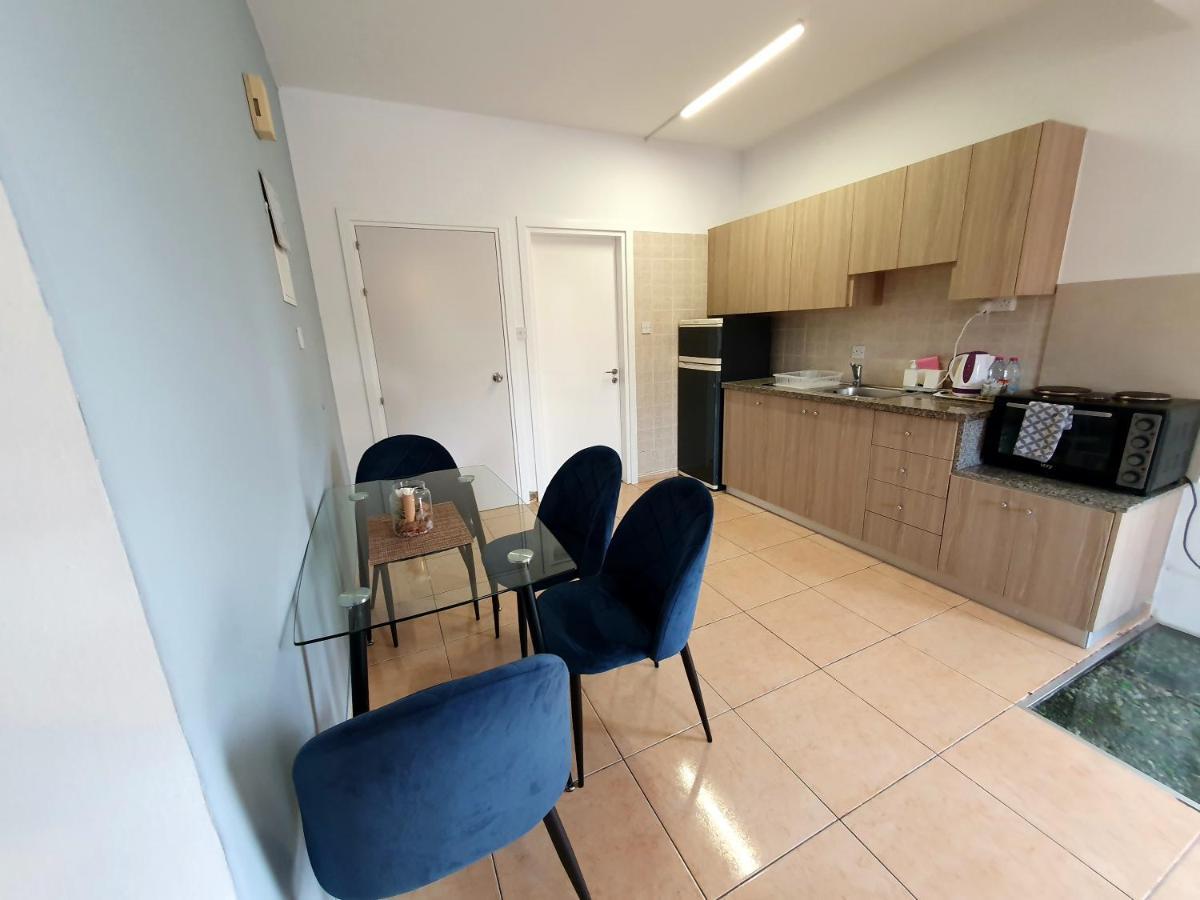 Valentina Apartments Paphos Exterior photo